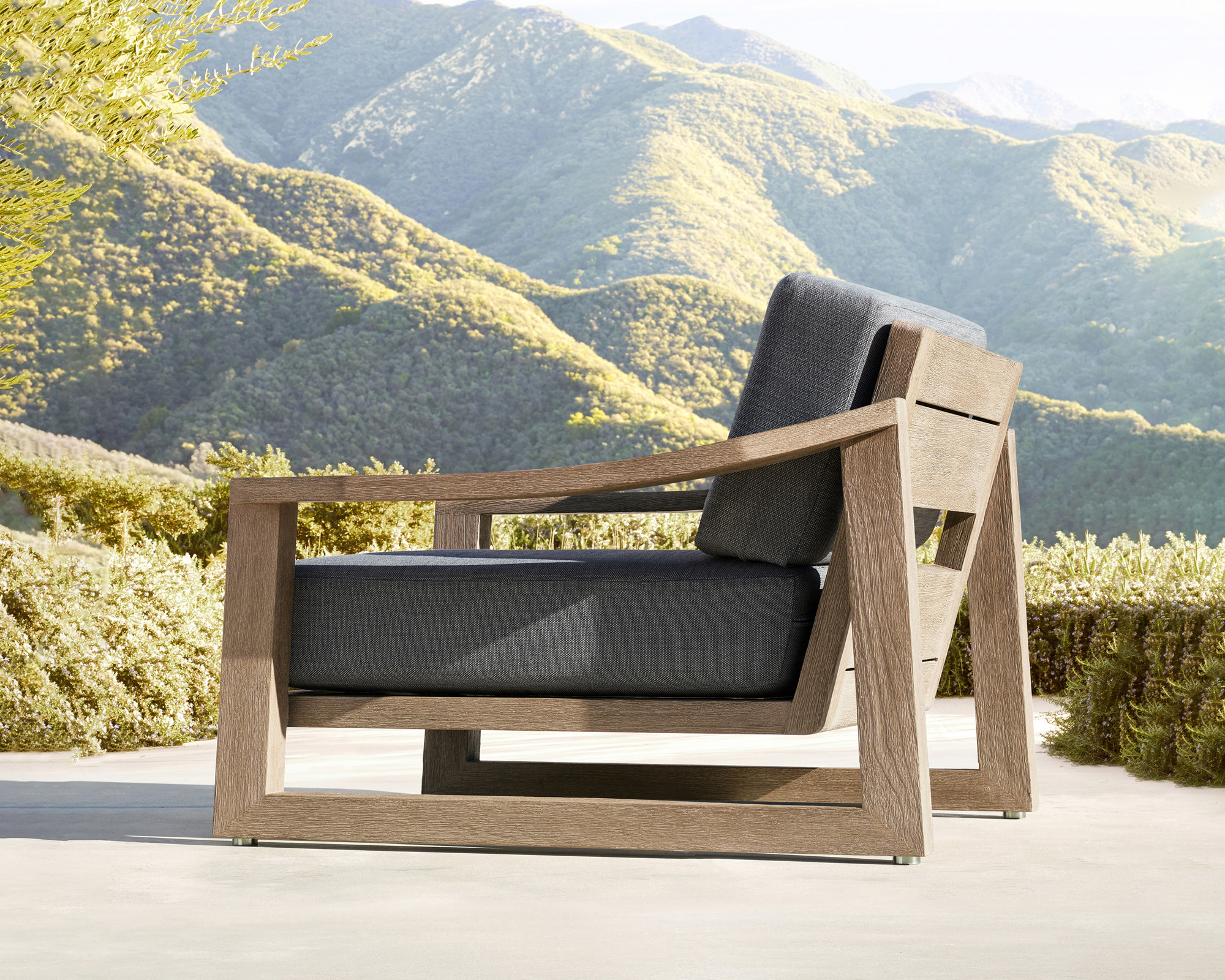 RH Sebastian Outdoor Collection Mario Ruiz