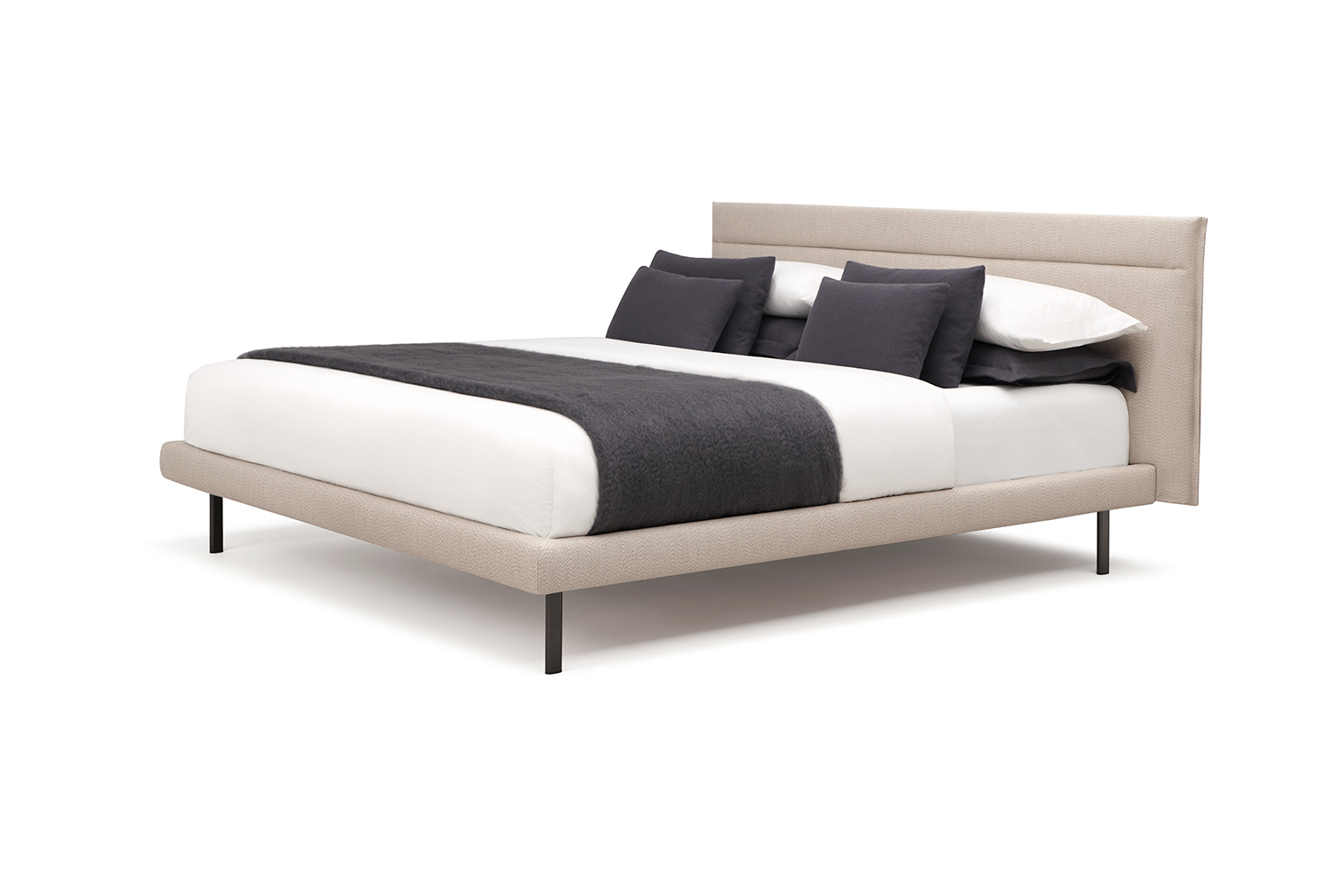 Senso bedroom collection by Mario Ruiz for Joquer