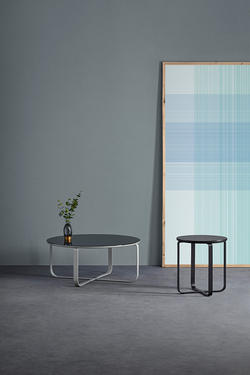 Click tables by Mario Ruiz for Kendo Mobiliario