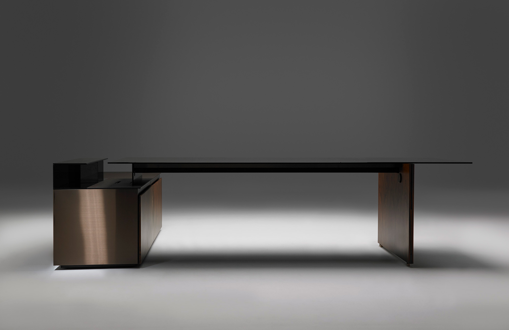 Neutra Table by Mario Ruiz for JMM