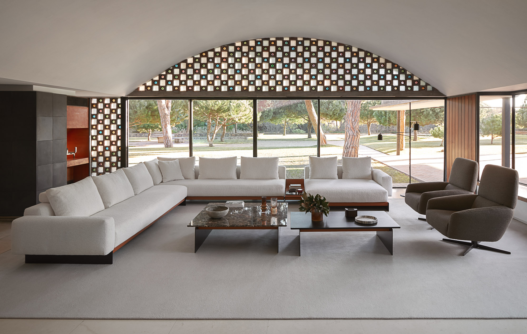 Sledd sofa collection by Mario Ruiz for Joquer
