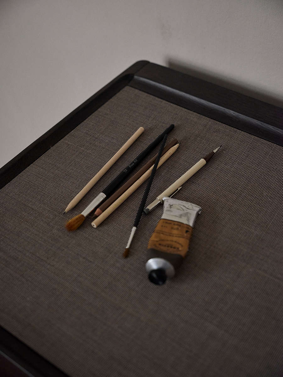 Team sideboard in solid oak wood designed by Mario Ruiz for Expormim