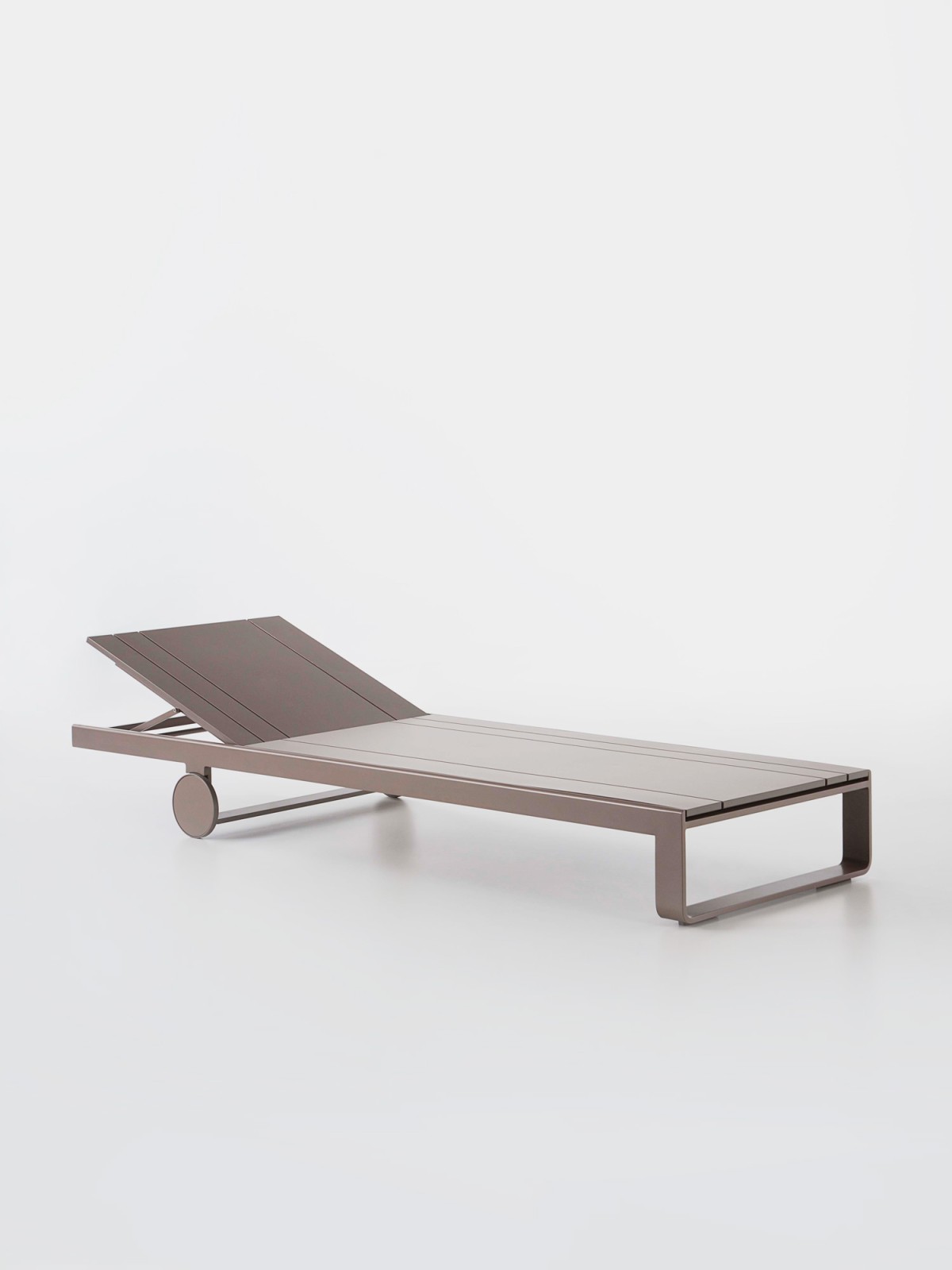 Flat Sunbed