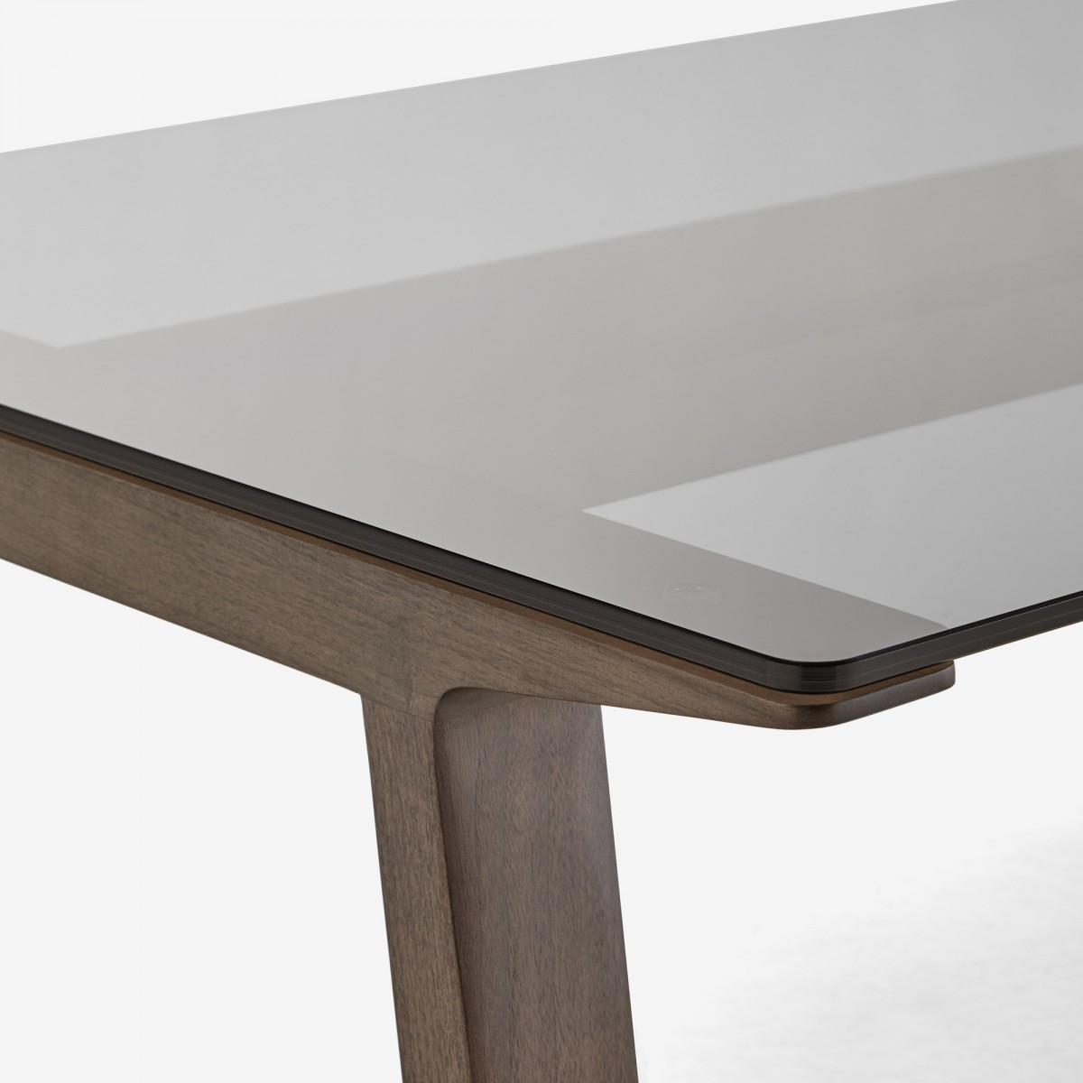 Mitis Table